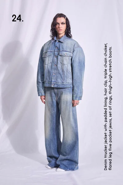 Look 24